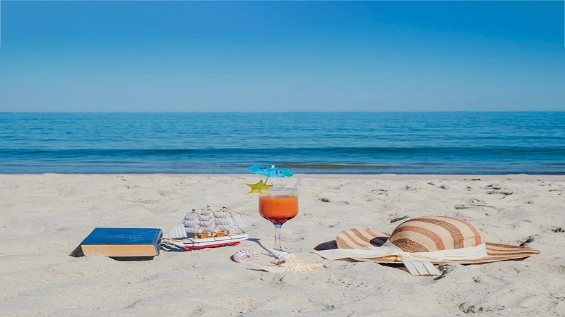 Beach:dj4lbuubcwe= summer: Why the Beach is a Summer Essential